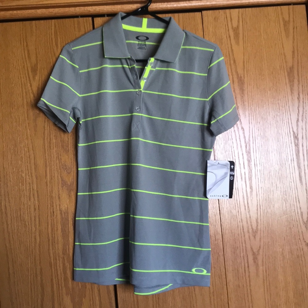 Oakley Women’s Golf Shirt